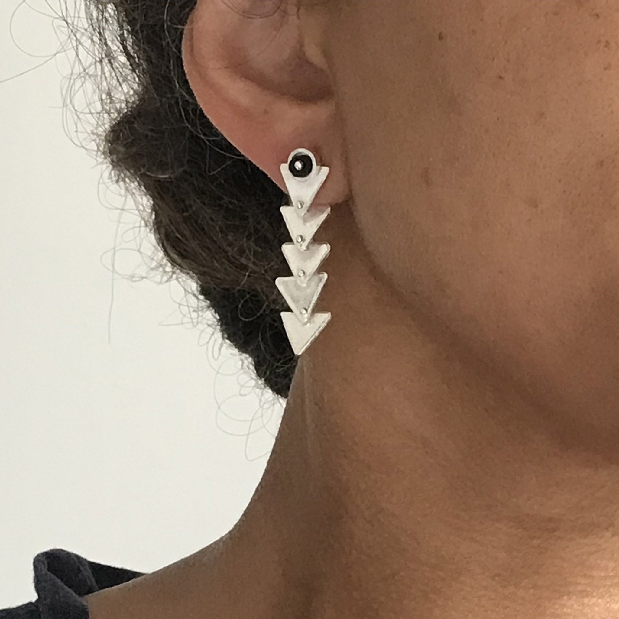 Long Kala Earrings in Silver with a Glass Bead
